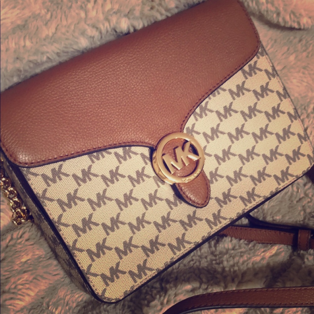 Authentic Michael Kors Brown crossbody